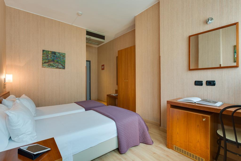 Hotel Roxy Milano Exterior foto